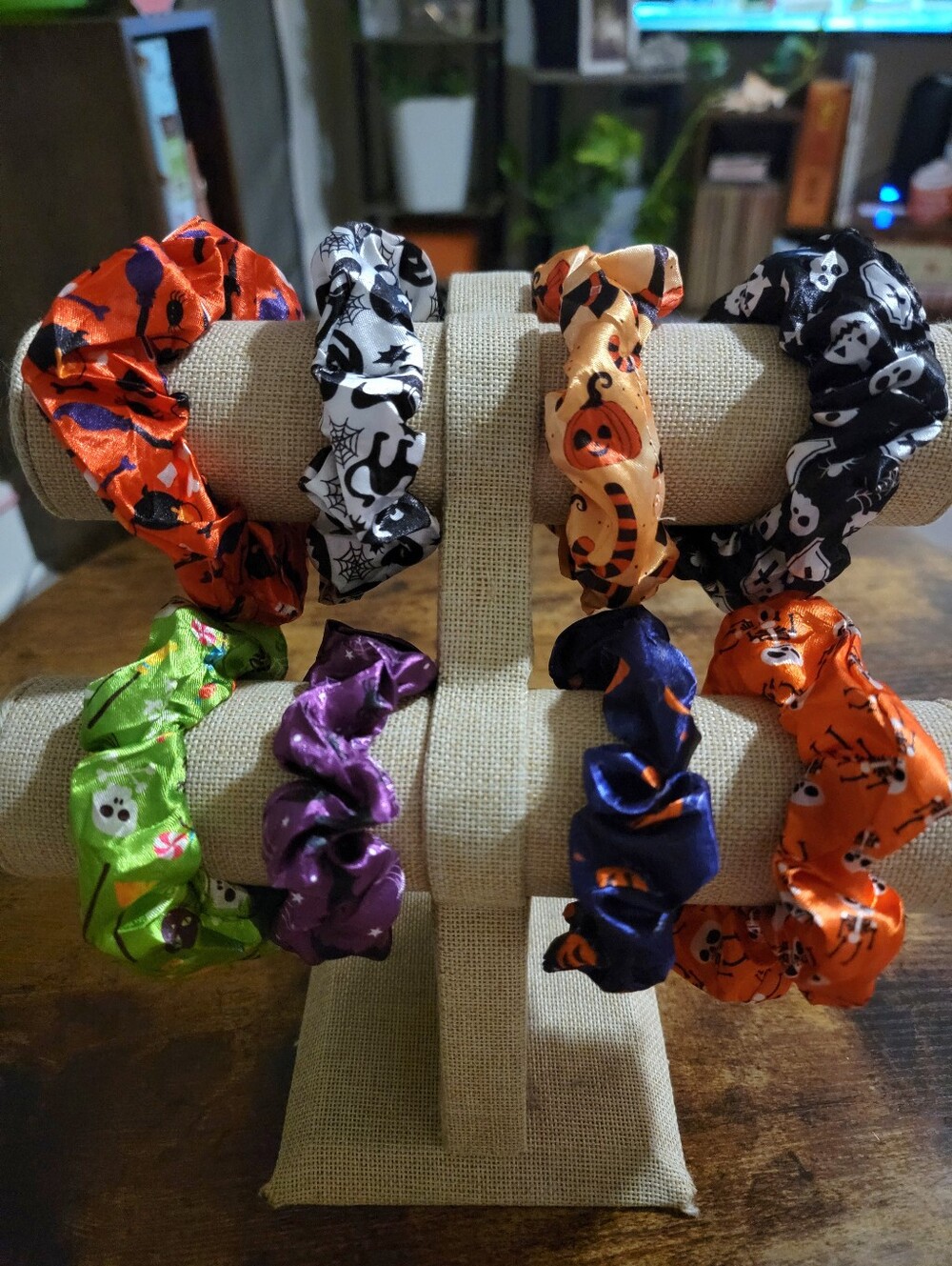 8pcs Halloween Satin Silk Scrunchie Hair Tie Bundle Set